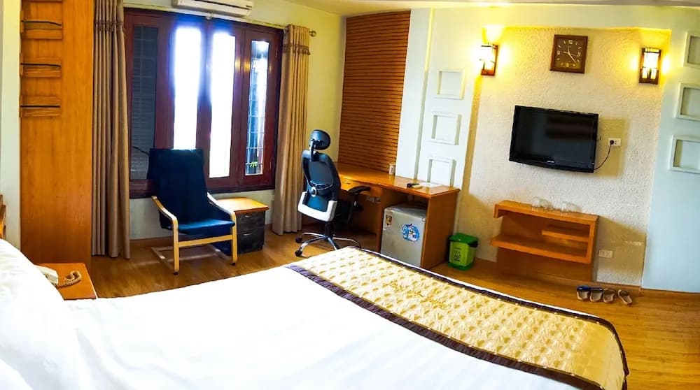 Thanh Lich Hotel - photo 4