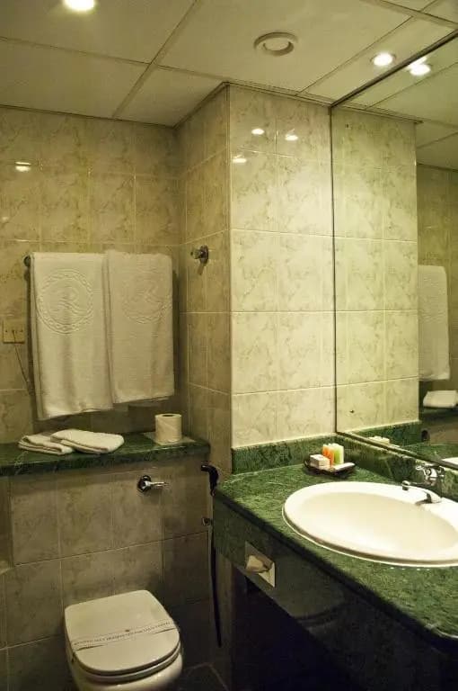 Ramee Guestline Hotel, Qurum Oman - photo 4