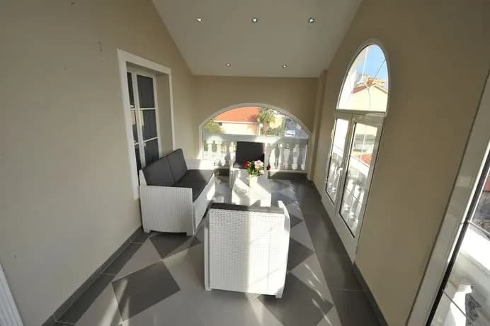 Hotel Kafka - photo 11