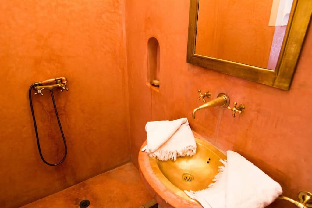 Riad El Gnaouia - photo 8