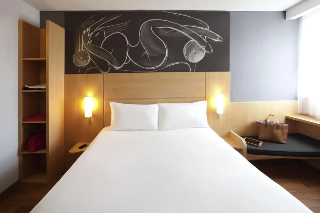 ibis Edinburgh Centre South Bridge - Royal Mile - photo 6