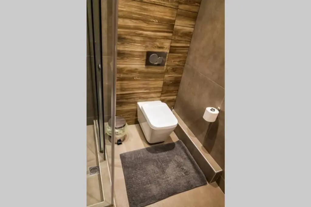 Veni Syntagma 5th Floor 2Bdr Apt - photo 8