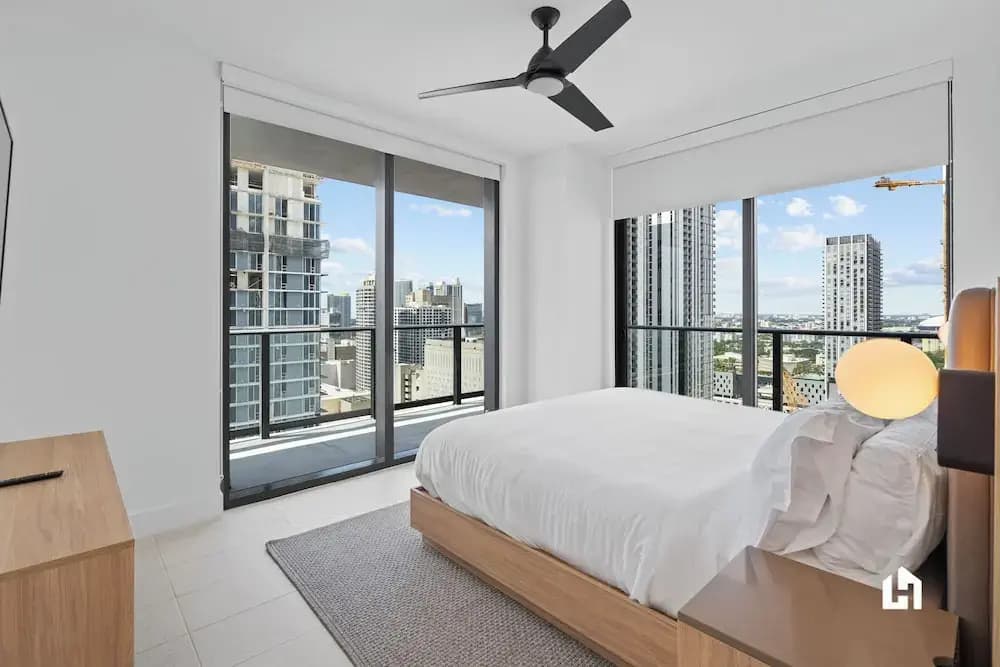 Stylish Apartments with Partial Ocean Views in Downtown - photo 30