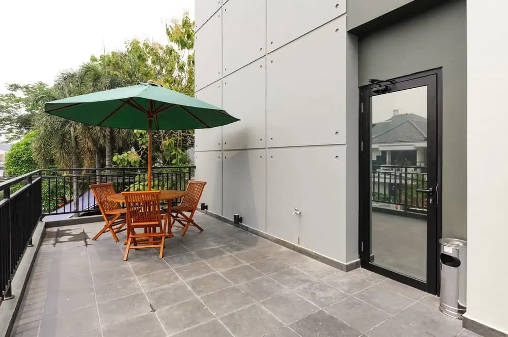 Urbanview Greenville Jakarta - photo 9