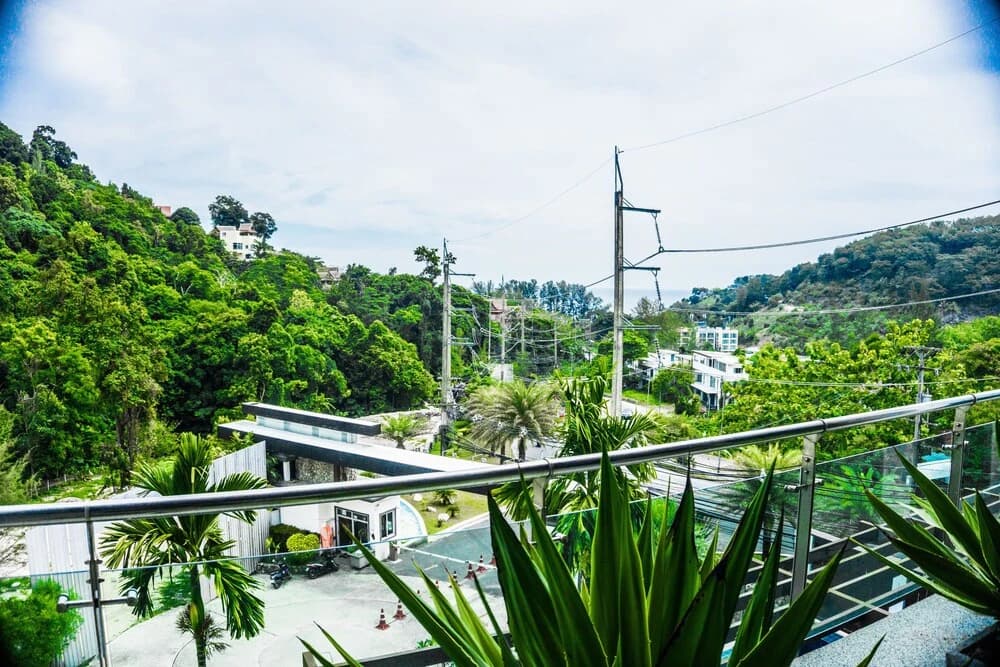 Hillside Apartment - photo 15