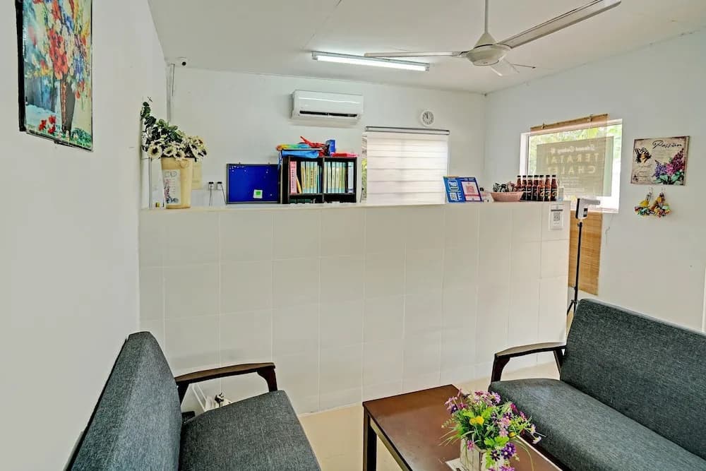 Capital O 90423 Teratai Chalet - photo 10