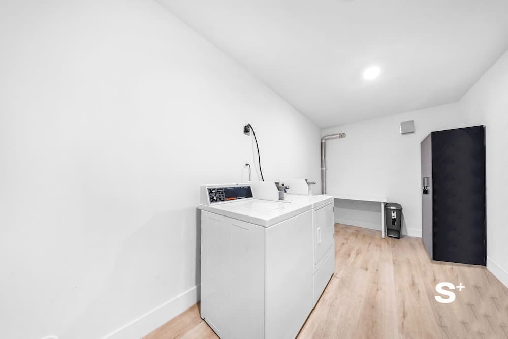 Cozy Miami 1-BD - Gym & Free Parking - photo 2