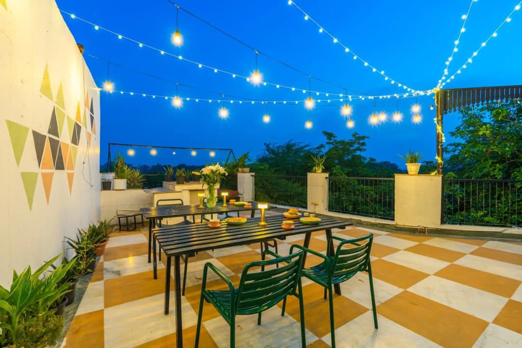 LetsBunk Poshtel & Suites - photo 16