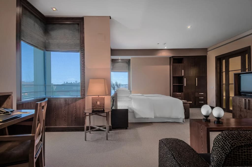 Eurostars Suites Mirasierra - photo 44