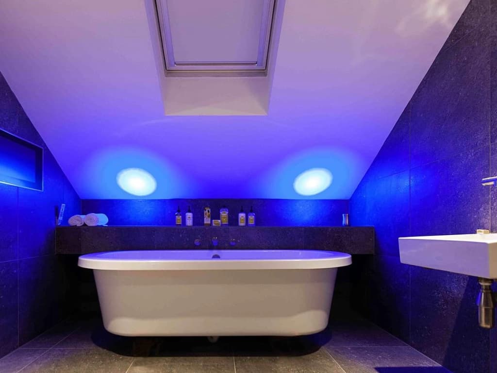 Rooms & Suites Picardy Place - photo 17