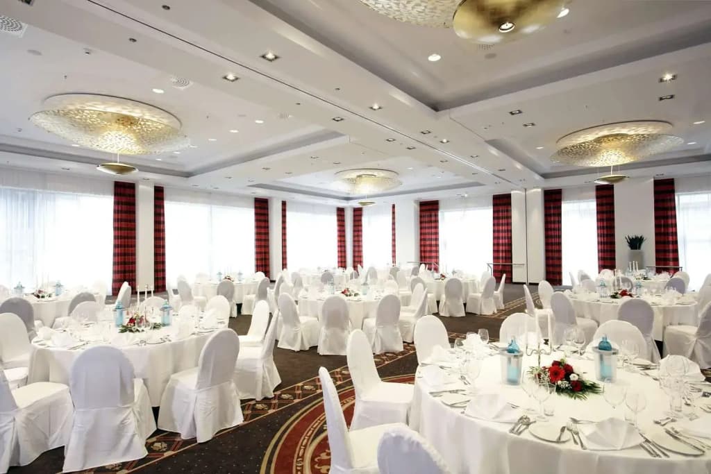 H4 Hotel Berlin Alexanderplatz - photo 21