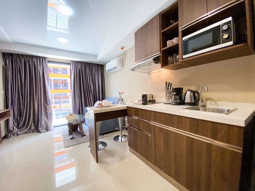 Naiharn Sea Apartment - photo 25