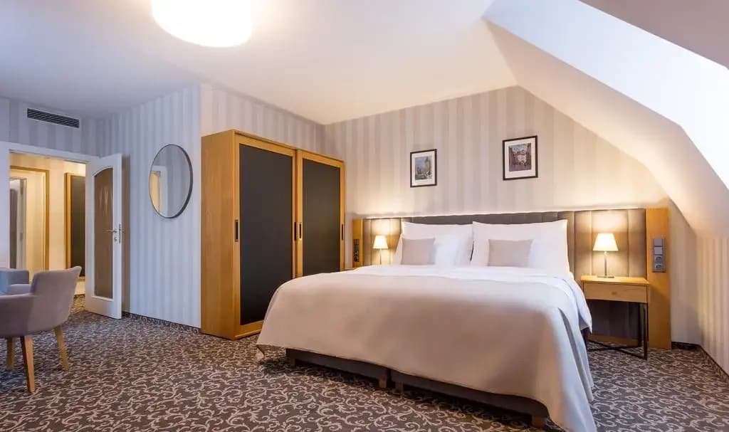Hotel Schwaiger - photo 4