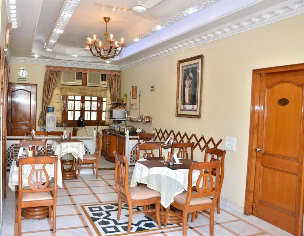 Bajaj Indian Home Stay - photo 16