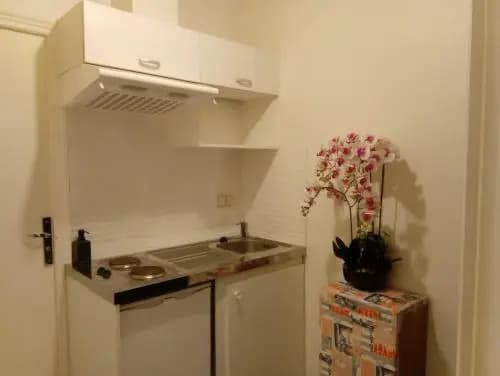 K & C Bed and Breakfast - photo 11