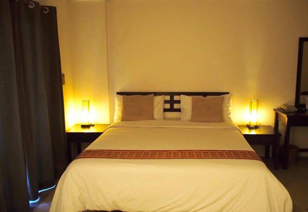 Drop Inn Bangkok - photo 4