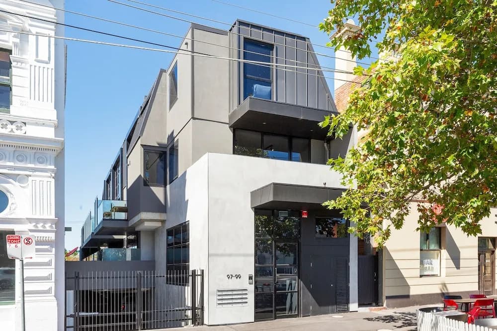 Fitzroy North Apartments by Urban Rest - photo 1
