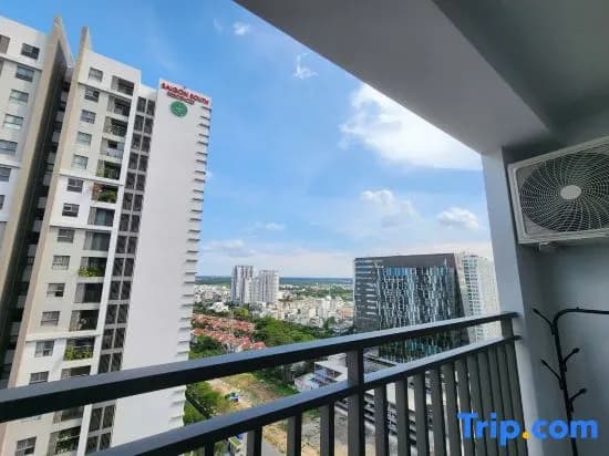 Lang Retreat Apartment - Resort Pool & Elite Gym - photo 2