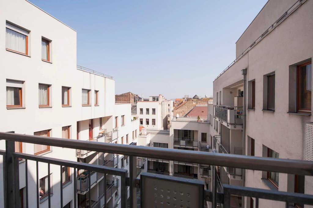 Central Passage Apartments by Vagabond - photo 14