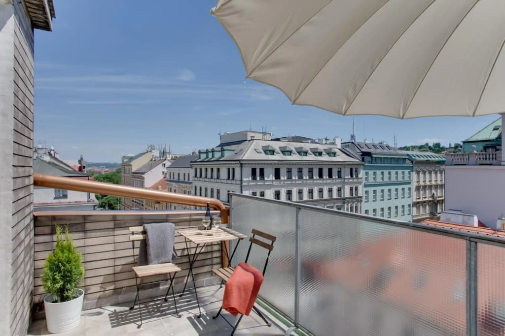 JT's Apartments Opletalova str. - photo 16