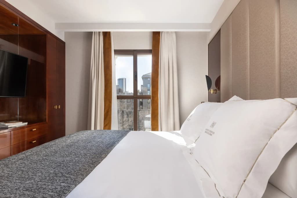 Suites Center Barcelona - photo 24