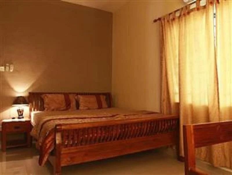 Sunshine Bungalow - main photo