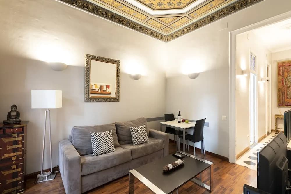 AB Casanova Apartment - photo 3