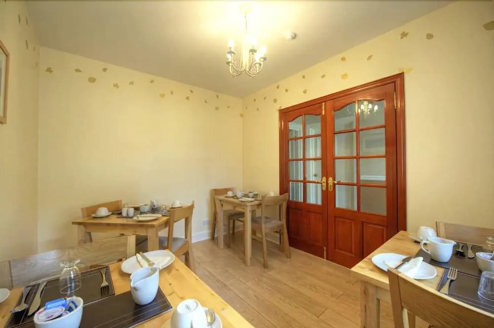 Alpha Guest House - photo 13