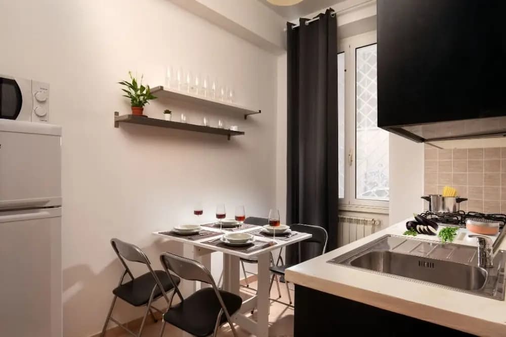 Allegra's Apartments - photo 15