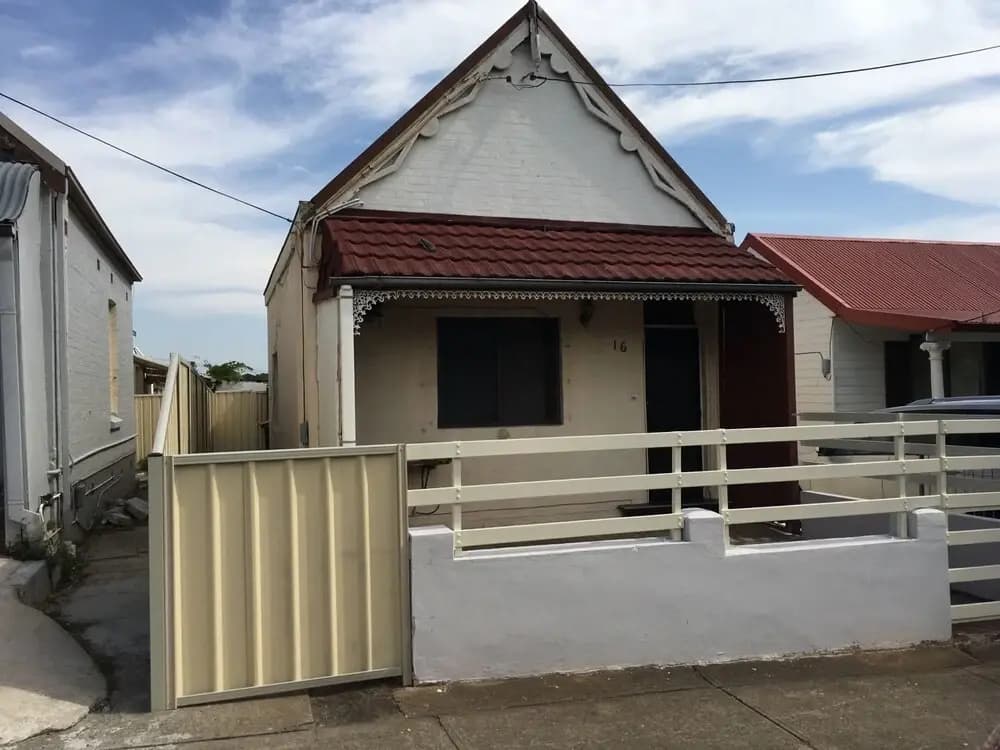 Auburn Little House - photo 8