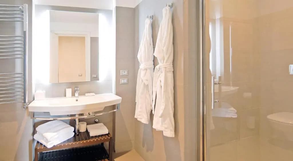 Adamas Luxury Suites - photo 4