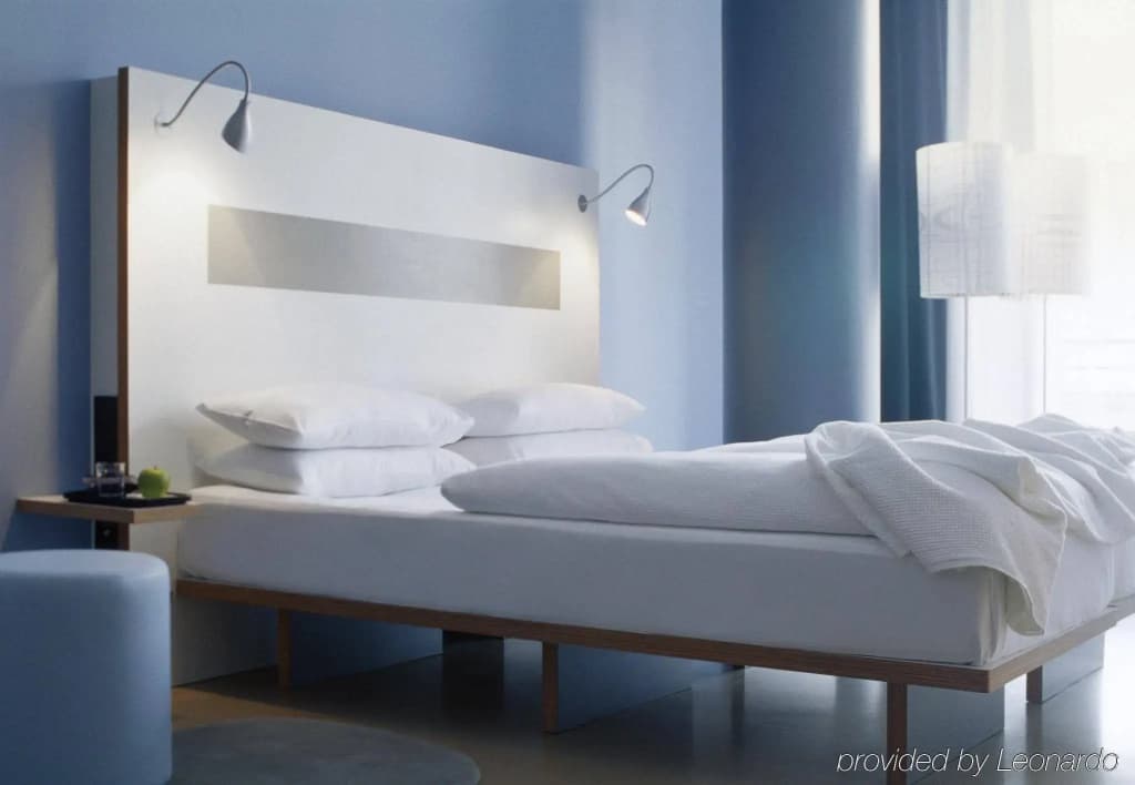Hotel Ku'Damm 101 - photo 4