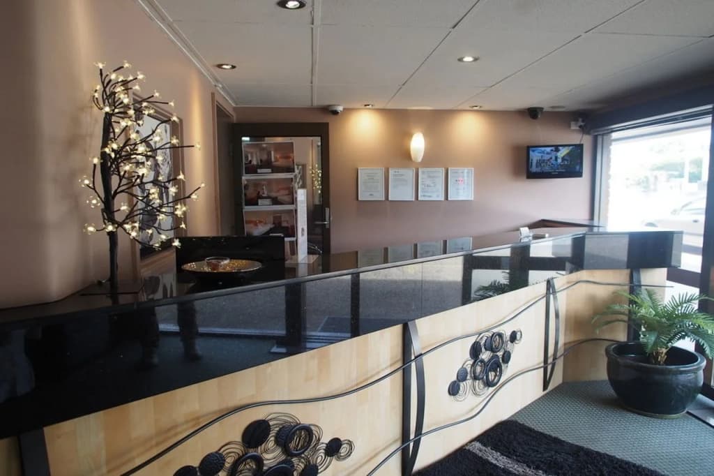 Garden Lodge Sydney - photo 2