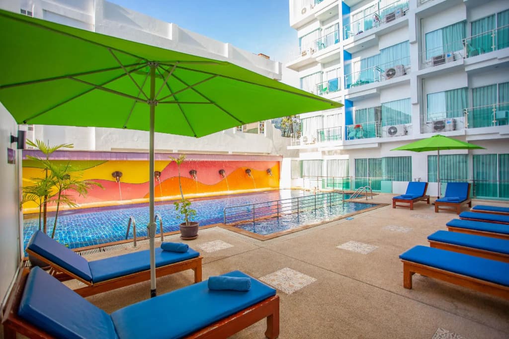 Baumancasa Beach Resort - photo 2
