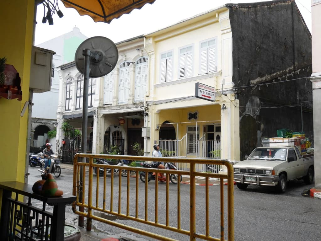 Phuket Old Town Hostel - photo 17