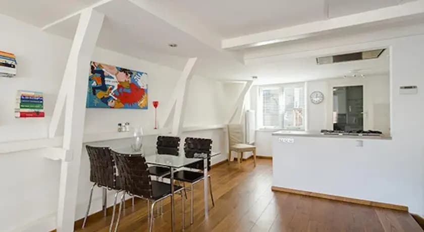 Catch Apartment - photo 4