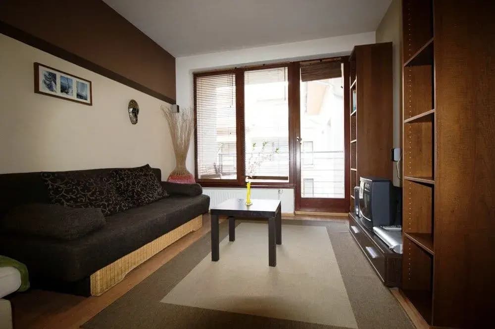 Broadway Apartments - photo 6