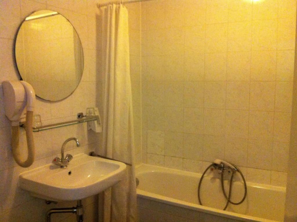 Delta Hotel City Center - photo 7