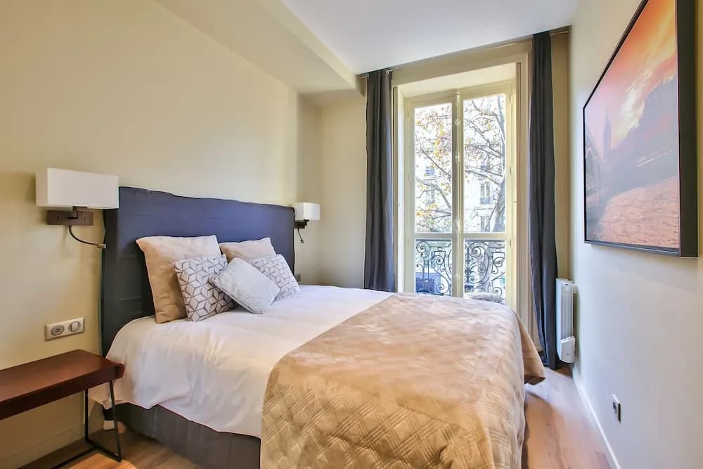 60 - Luxury Parisian Home Sebastopol 2DG - photo 5