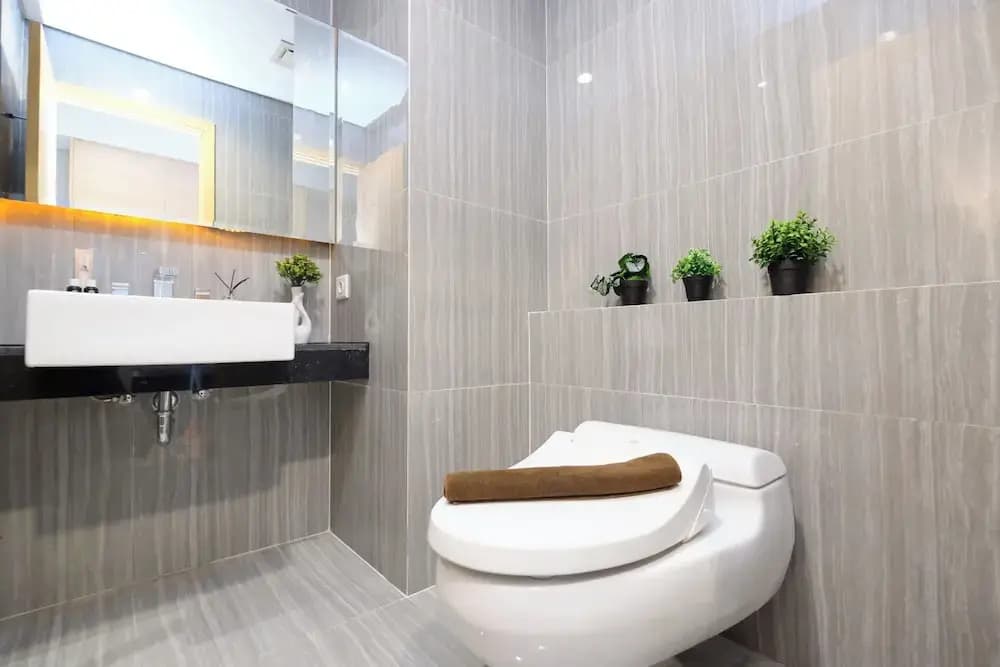 Simple Designed And Homey Studio At Apartment Capitol Suites - photo 10
