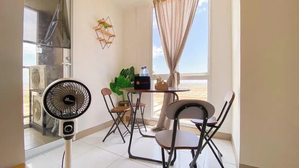 Fancy and Homey 2BR at Tokyo Riverside PIK 2 Apartment - photo 10