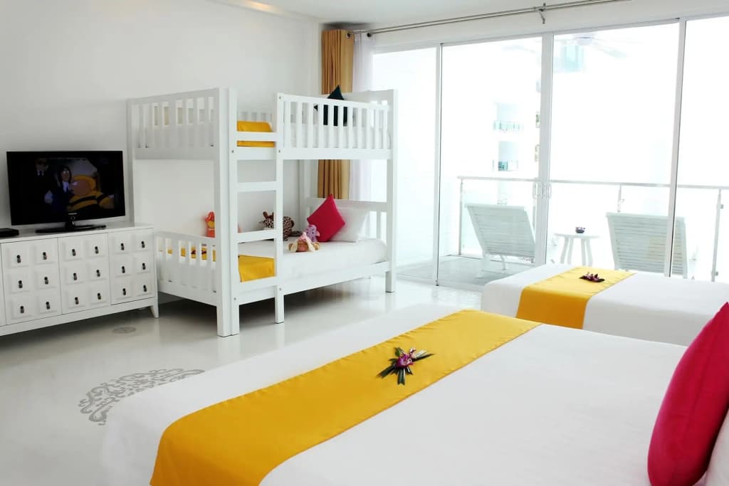 The Old Phuket - Karon Beach Resort - photo 21