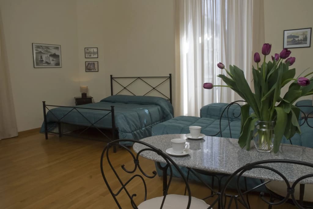Vatican Suites Inn - photo 4
