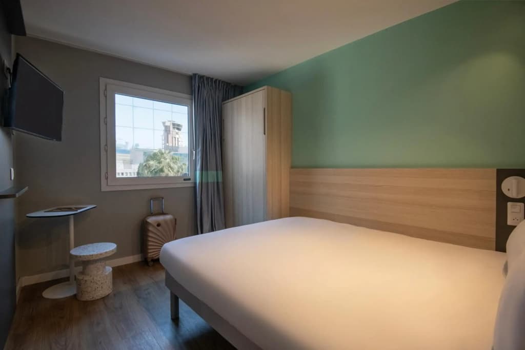 ibis budget Nice Aeroport Promenade des Anglais - photo 3