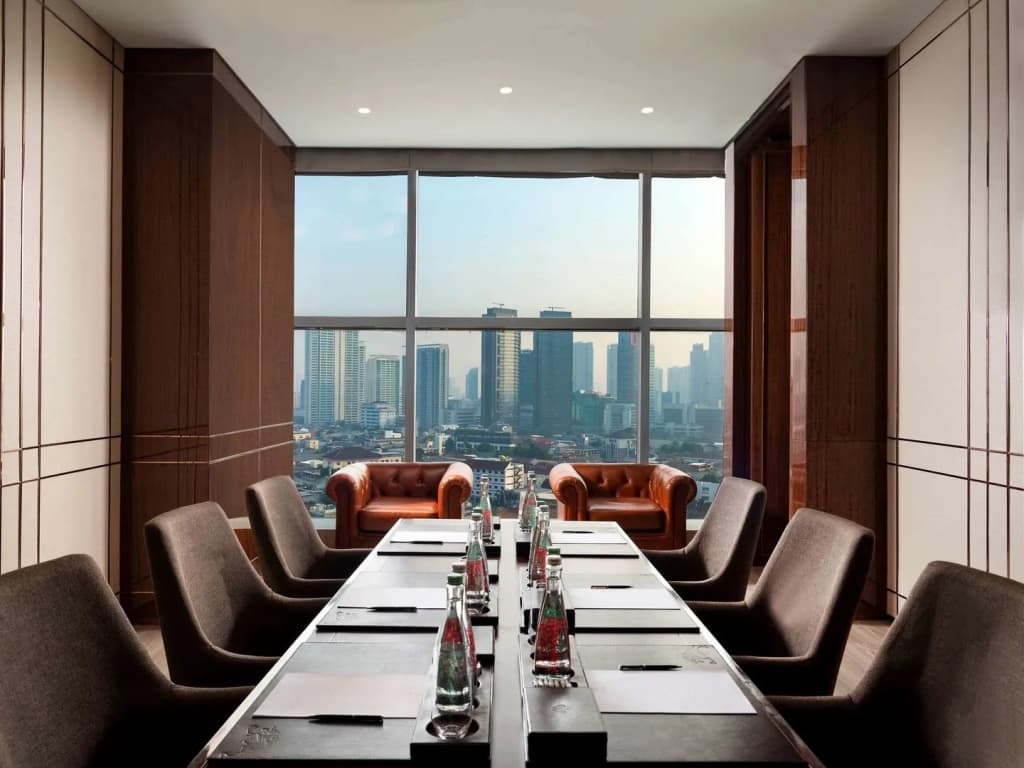 Raffles Jakarta Hotel - photo 12