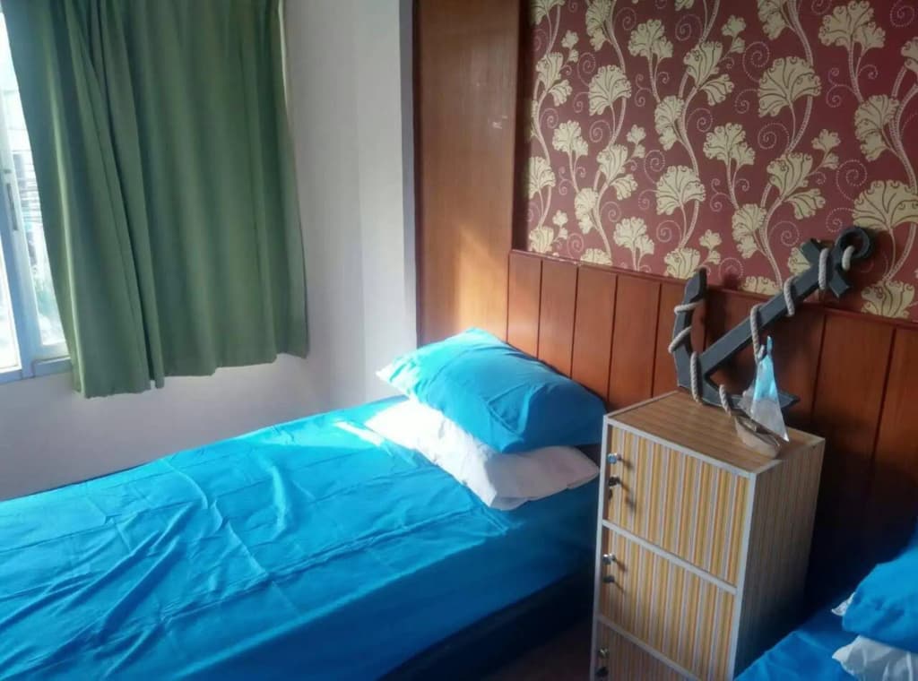 Phuket IYH Express Hostel - main photo