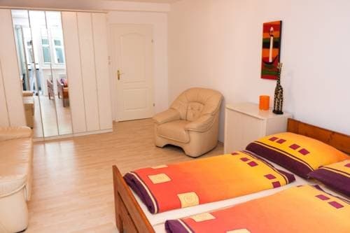 Raisa Apartment Krottenbachstraße 68 - photo 4