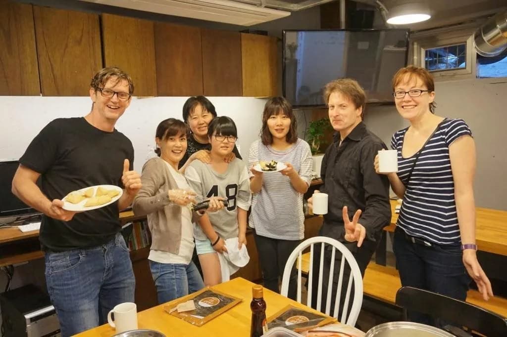 G guesthouse Itaewon - Hostel - photo 16