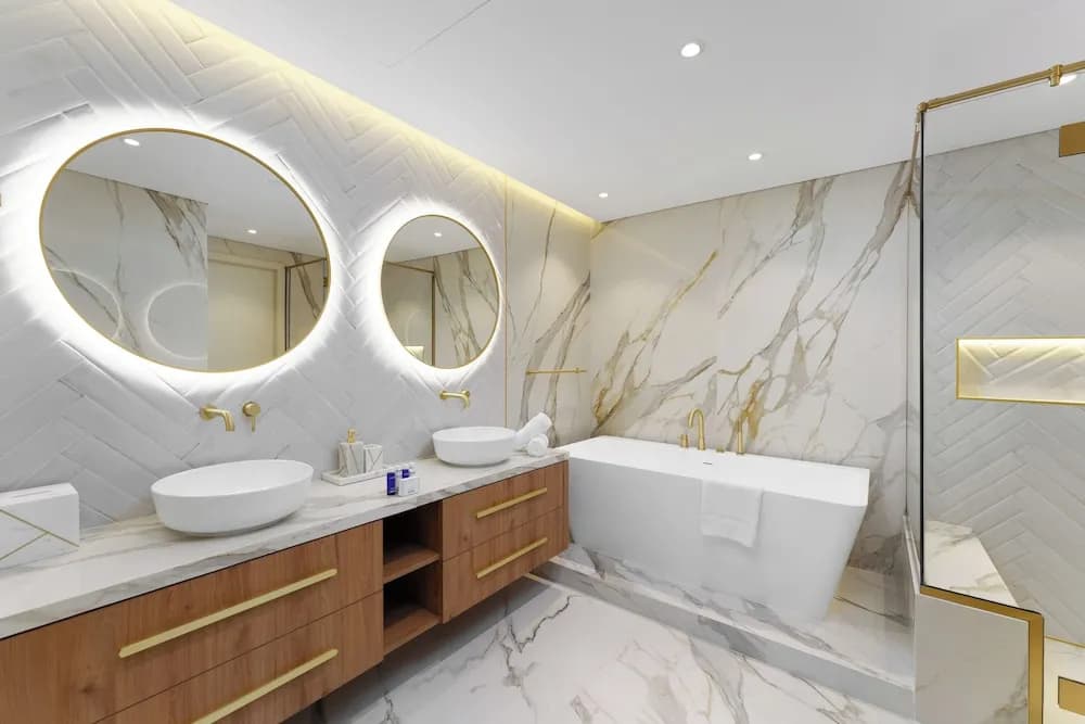 Maison Privee - High-End Palm Apt w/ Picturesque Seafront Views - photo 19