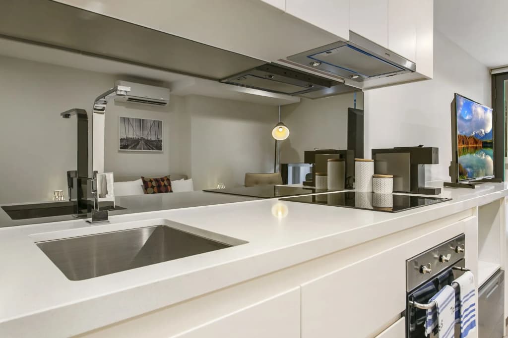 Melbourne City Apartments - Teri - photo 22